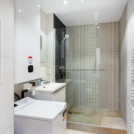 Port De La Gavine I-1 By Interhome *
