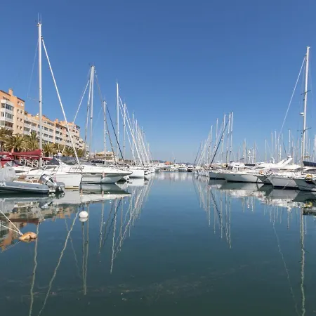 Διαμέρισμα Port De La Gavine I-1 By Interhome *