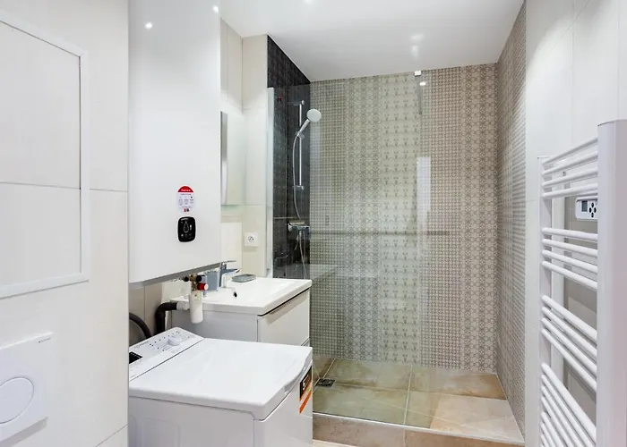 Port De La Gavine I-1 By Interhome *